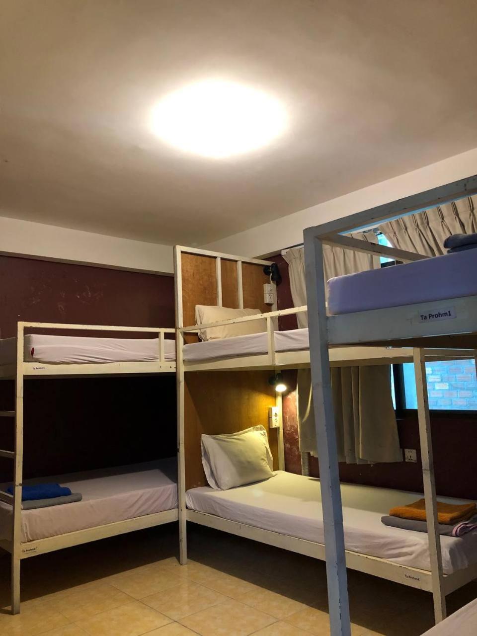 Naga Angkor Hostel Сием Реап Екстериор снимка