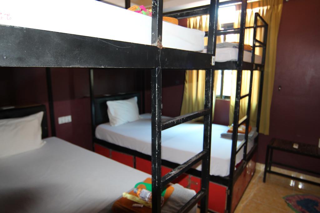 Naga Angkor Hostel Сием Реап Екстериор снимка