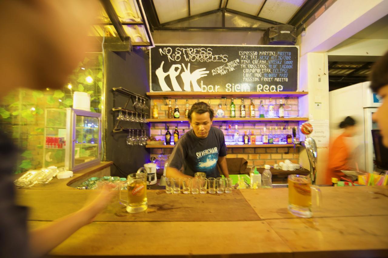 Naga Angkor Hostel Сием Реап Екстериор снимка